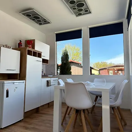 Tatil Evi Mobilna Hiska Roza - Vkljucene Kopalne Karte *