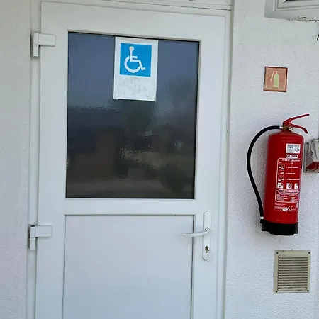 Mobilna Hiska Roza - Vkljucene Kopalne Karte *